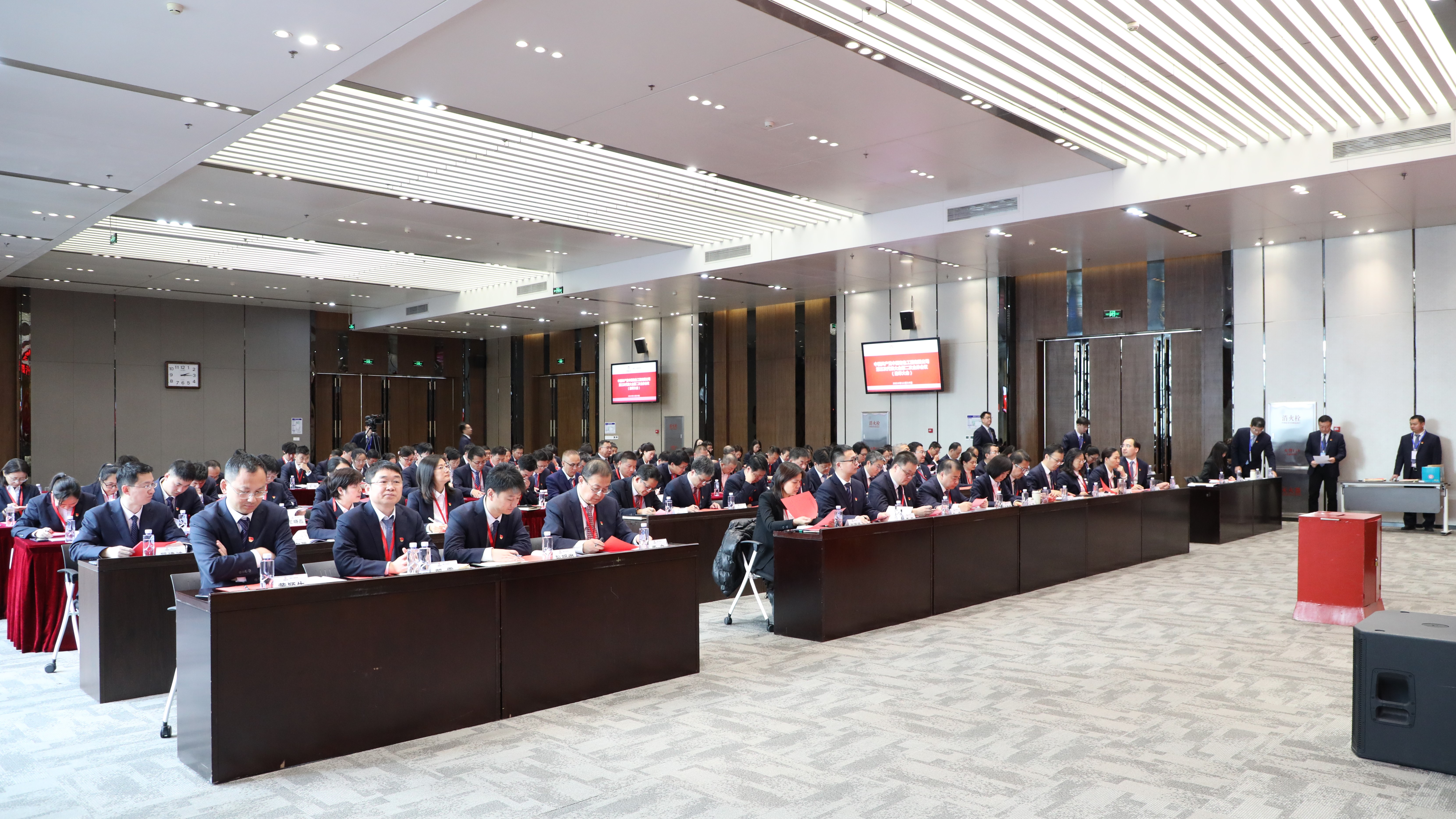 97����-����Ʒ��,Դ������